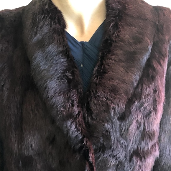 Beautiful Rabbit fur coat - Picture 5 of 8